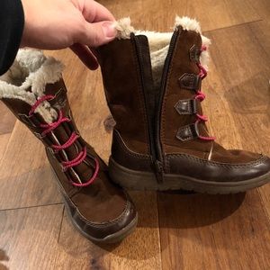 Girls boots